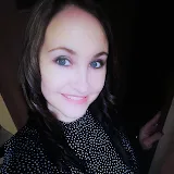 Олена Апатова